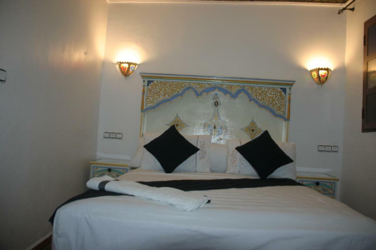 Casa El Haouta Hotel Chefchaouen Bagian luar foto
