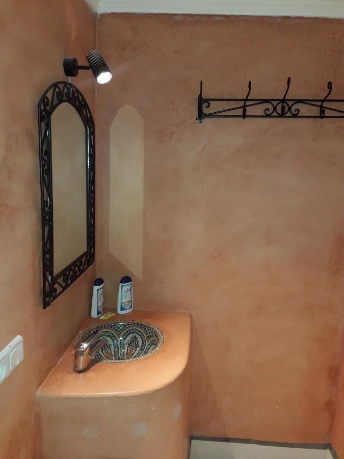Casa El Haouta Hotel Chefchaouen Bagian luar foto